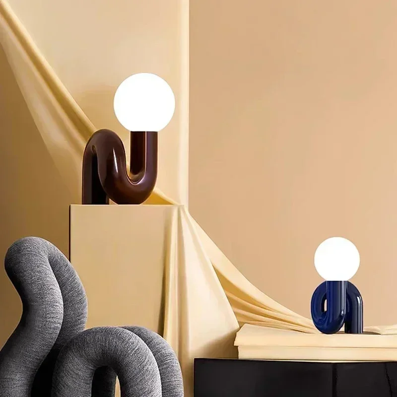 Nordic LED Glass Spherical Tab - Resin Art Uk บทวิจารณ์และราคา