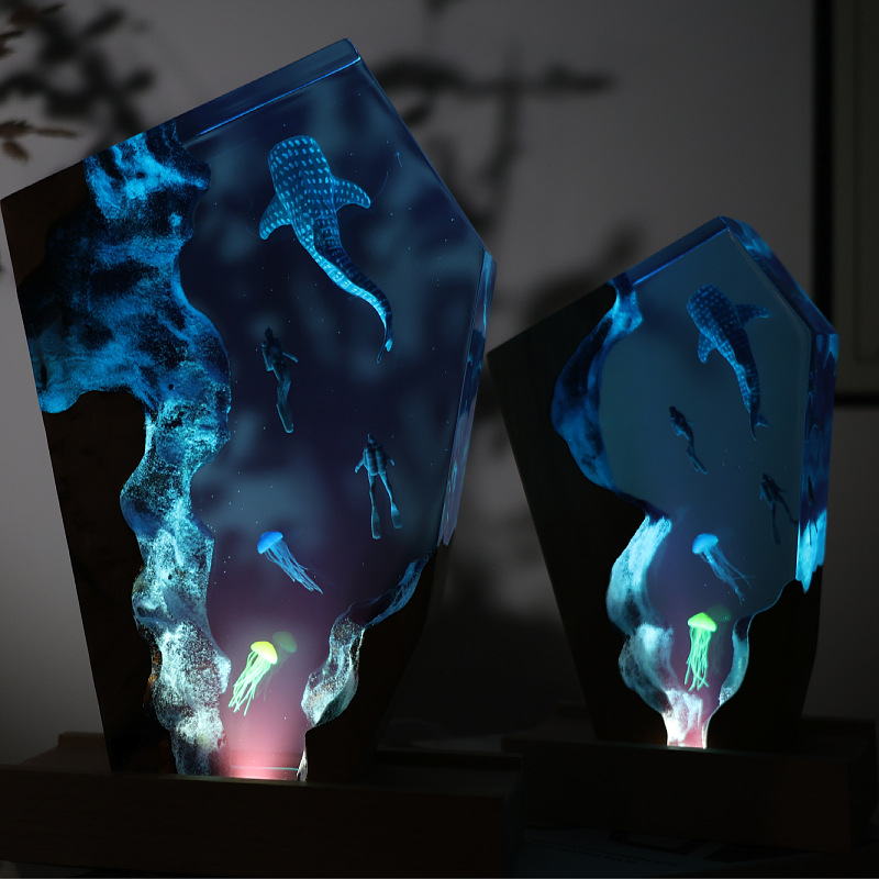 Resin Cave Whale Diver Desktop - Resin Art Gift For Anniversary บทวิจารณ์และราคา