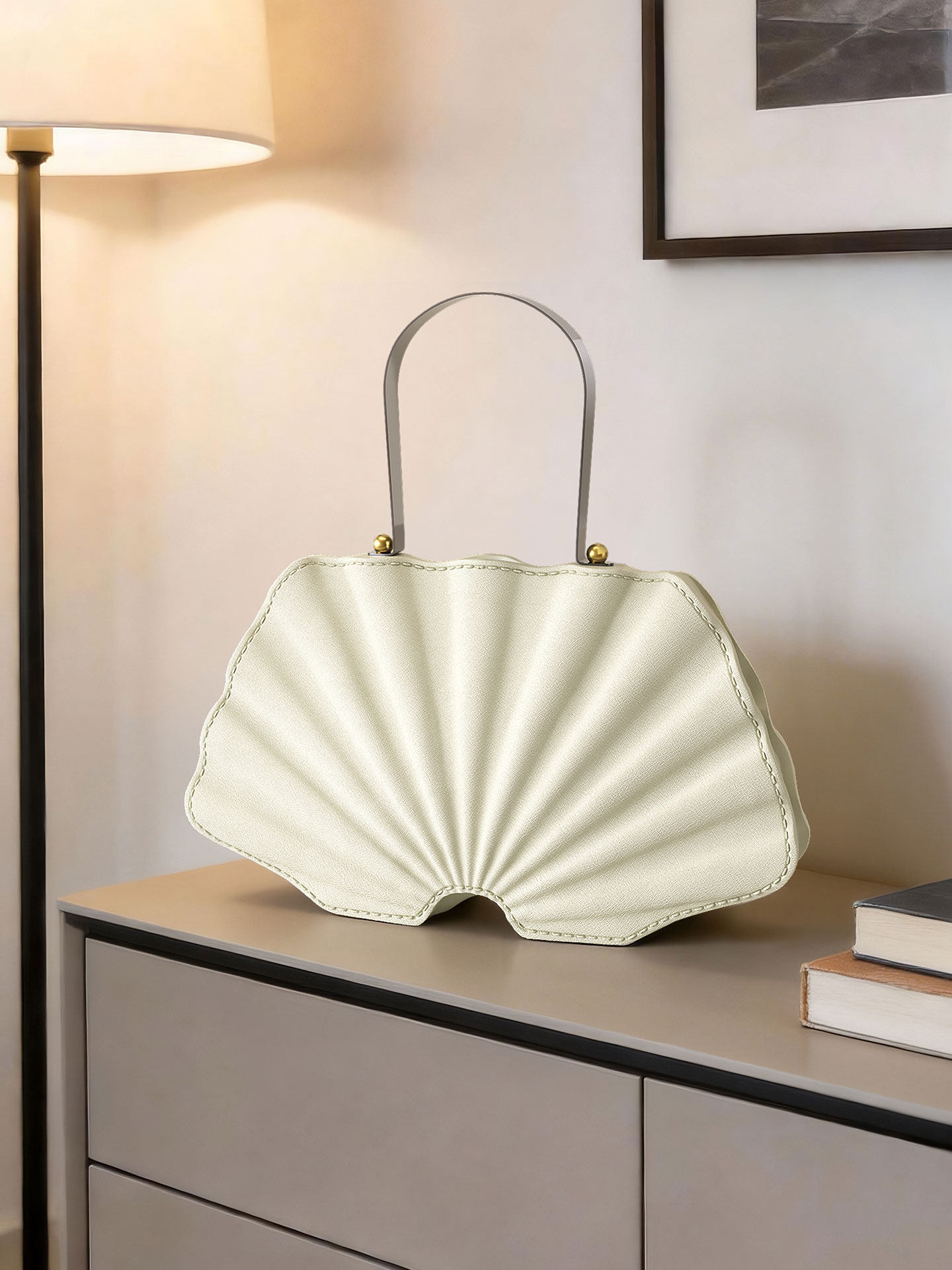 Creative Shell Bag Statue Art  - Resin Art Gift For Anniversary บทวิจารณ์และราคา