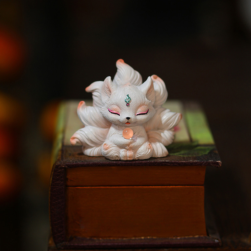 Cute Nine-tailed Fox Miniature - Resin Art Aesthetic บทวิจารณ์และราคา