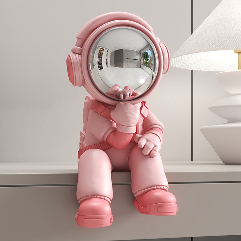 Miniature Astronaut Ornaments  - Resin Art Aesthetic บทวิจารณ์และราคา