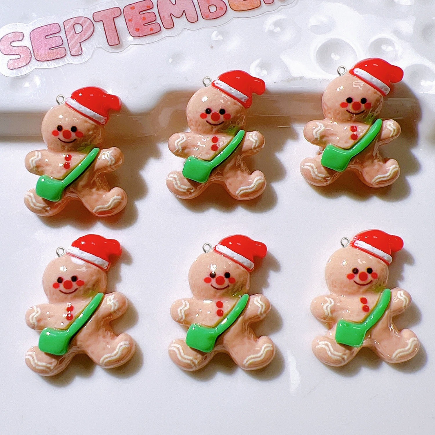 10Pcs Cute Christmas Doll Plan - Resin Art Earrings Material บทวิจารณ์และราคา