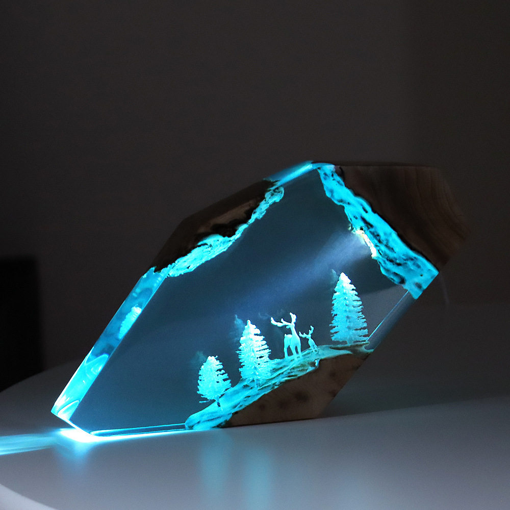 Forest Fairy Deer Desktop Art  - Resin Art Decor บทวิจารณ์และราคา